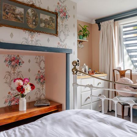 Anne Boleyn'S Escape Hotel เดล ภายนอก รูปภาพ