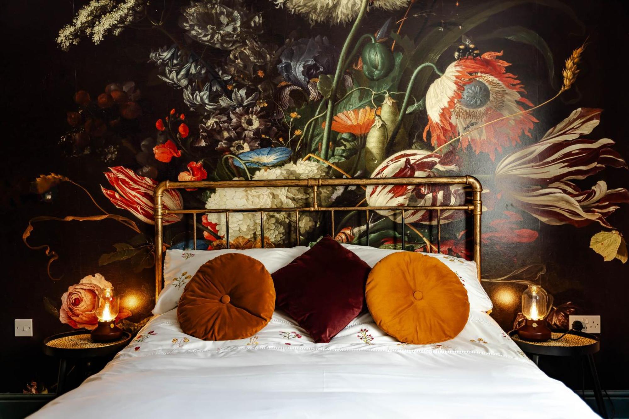 Anne Boleyn'S Escape Hotel เดล ภายนอก รูปภาพ